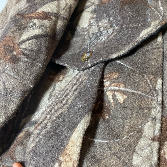 Vintage Woolrich 100% Wool Camo Oversized Men’s Jacket - Picture 7 of 13